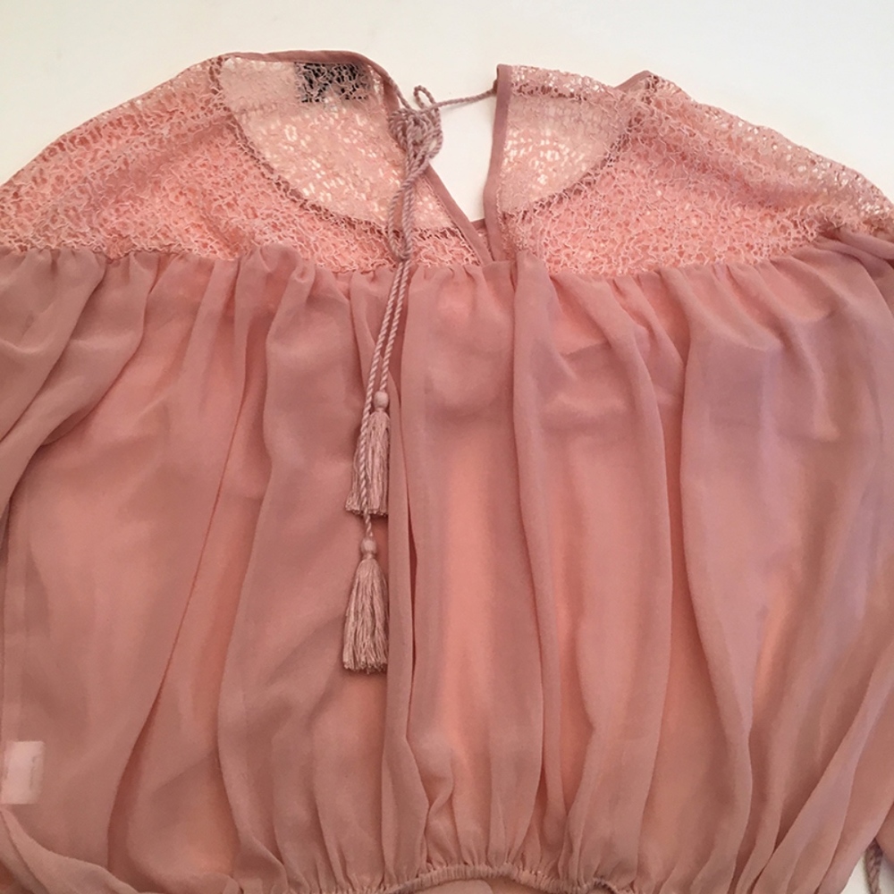 Blouse - Picture 2 of 7